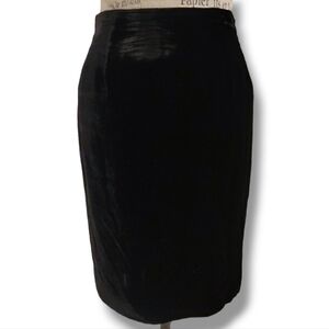 I.N.C International Concepts Black Velvet Pecil Skirt- Size 2P